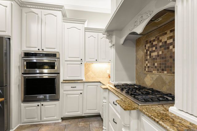 10733 Carol Lynn Rd, Denham Springs, LA 70726