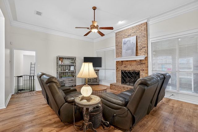 4505 Rosewood Dr, Midland, TX 79707