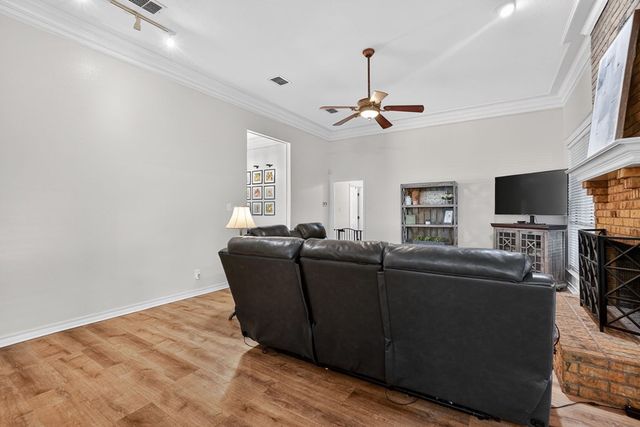 4505 Rosewood Dr, Midland, TX 79707