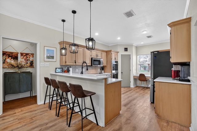 4505 Rosewood Dr, Midland, TX 79707