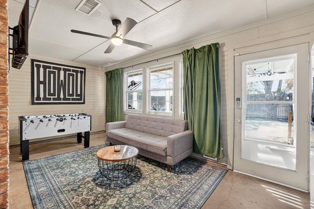 4505 Rosewood Dr, Midland, TX 79707