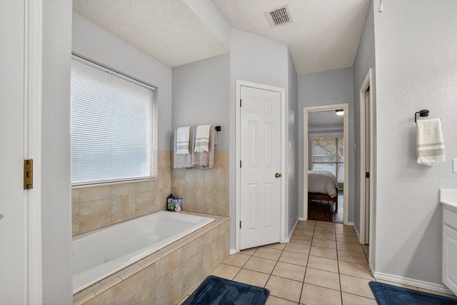 4505 Rosewood Dr, Midland, TX 79707