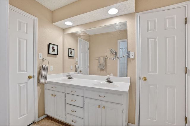 4505 Rosewood Dr, Midland, TX 79707