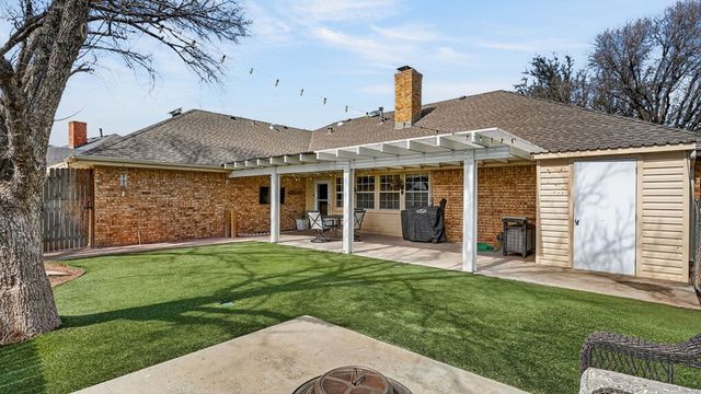 4505 Rosewood Dr, Midland, TX 79707