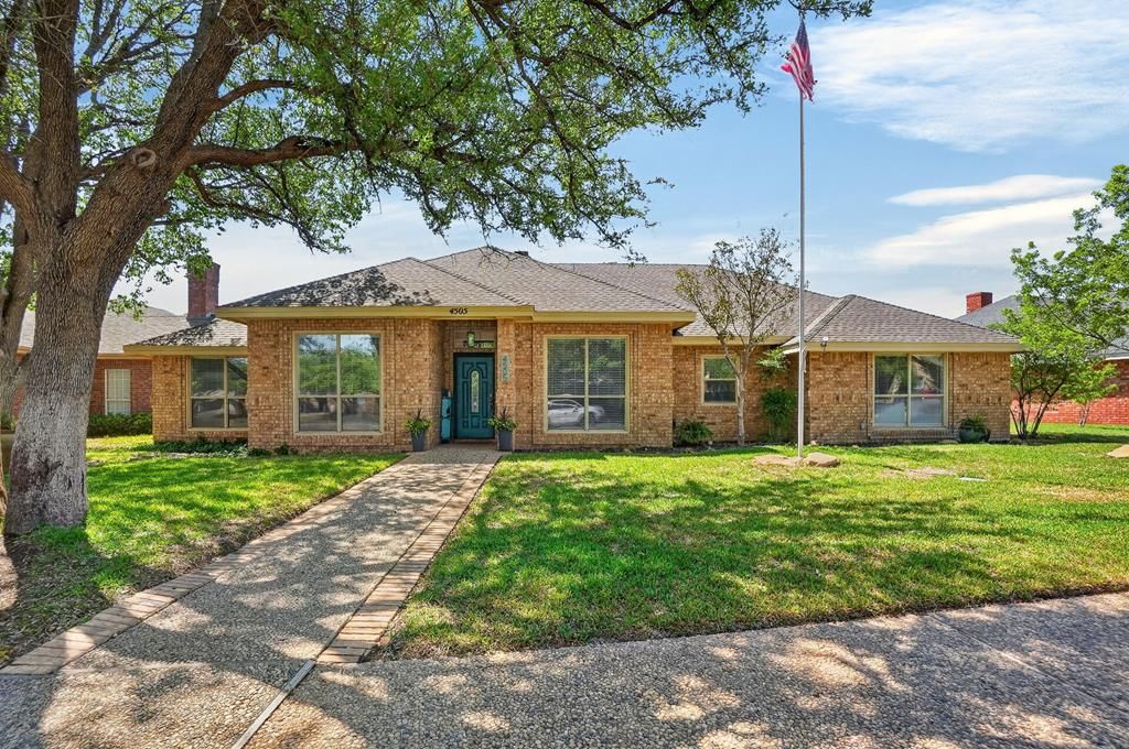 4505 Rosewood Dr, Midland, TX 79707