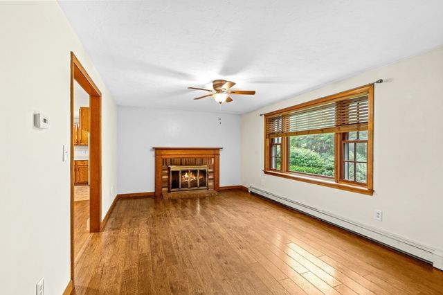 3 Autumn Way, Bourne, MA 02532