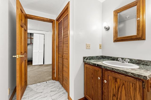 3 Autumn Way, Bourne, MA 02532