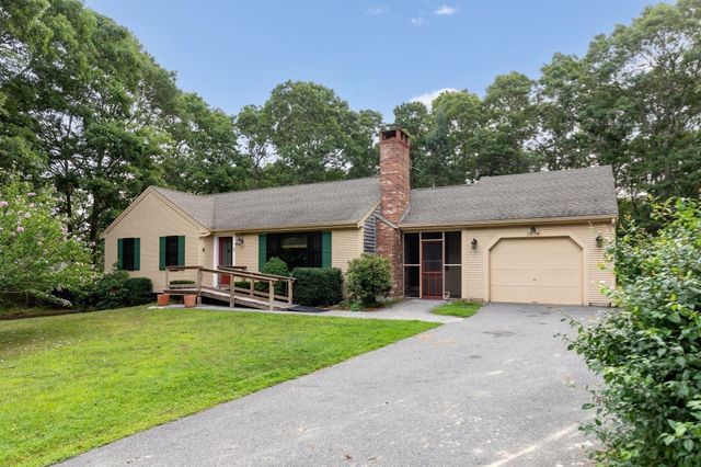 3 Autumn Way, Bourne, MA 02532