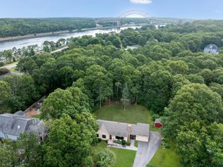 3 Autumn Way, Bourne, MA 02532