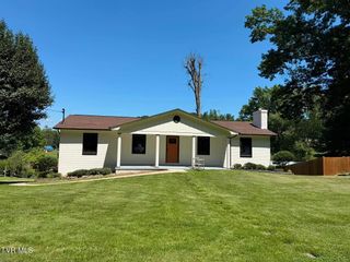 135 Kings Mountain Drive, Church Hill, TN 37642