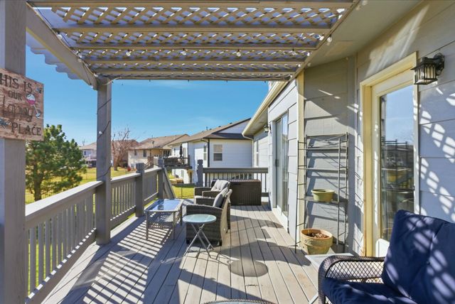 1332 N Lake Edge Cir, Goddard, KS 67052