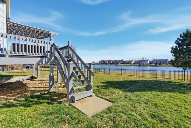 1332 N Lake Edge Cir, Goddard, KS 67052