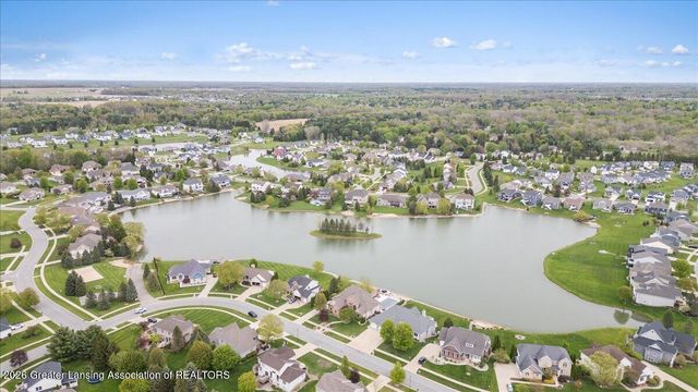 12728 Ospreys Way, Dewitt, MI 48820