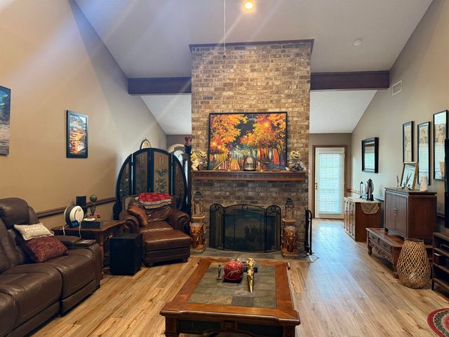 1208 Daffodil Lane, Longview, TX 75604
