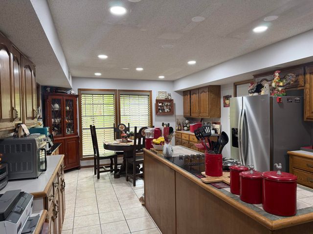 1208 Daffodil Lane, Longview, TX 75604