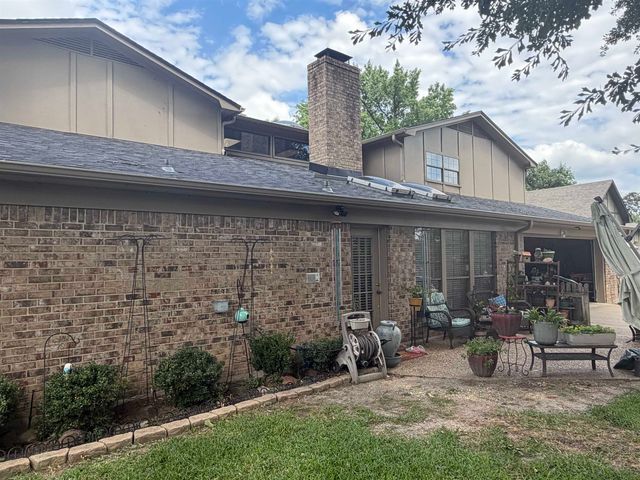 1208 Daffodil Lane, Longview, TX 75604