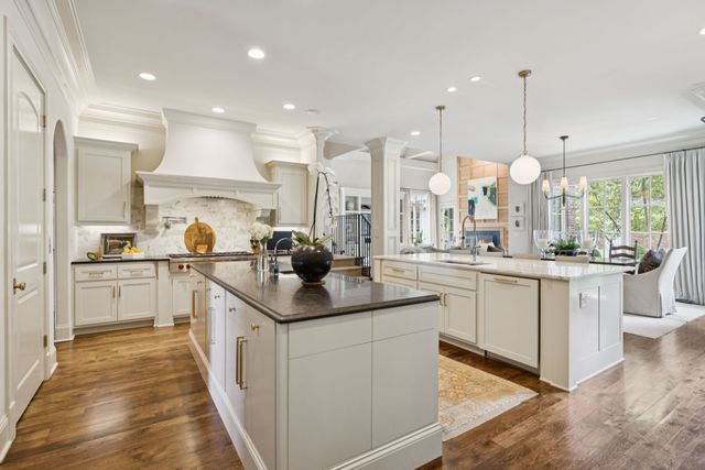 283 Jones Pkwy, Brentwood, TN 37027