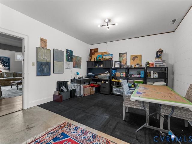 12522 Stagfield Rd, Ashland, VA 23005