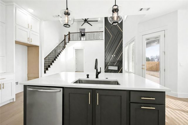 541 Bose Avenue, Centerton, AR 72719