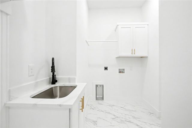 541 Bose Avenue, Centerton, AR 72719