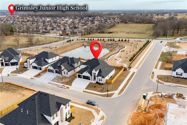 541 Bose Avenue, Centerton, AR 72719