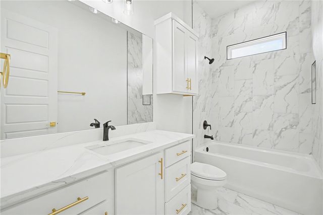 541 Bose Avenue, Centerton, AR 72719