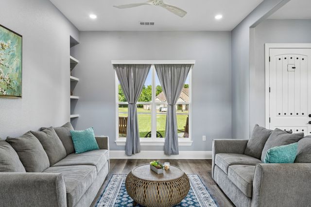 761 Private Road 7005, Edgewood, TX 75117
