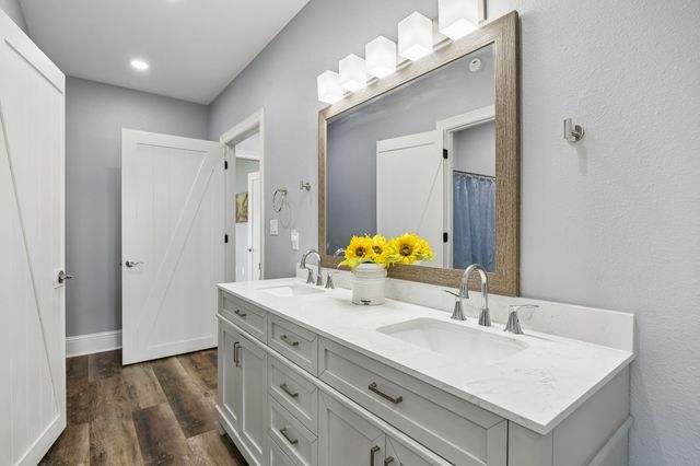 761 Private Road 7005, Edgewood, TX 75117