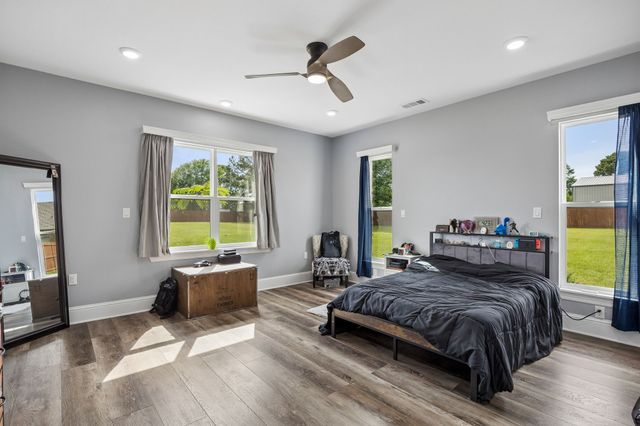 761 Private Road 7005, Edgewood, TX 75117
