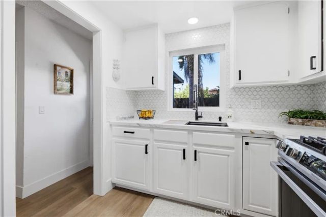 229 S Palm Avenue, Santa Paula, CA 93060