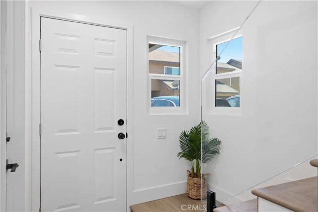 229 S Palm Avenue, Santa Paula, CA 93060