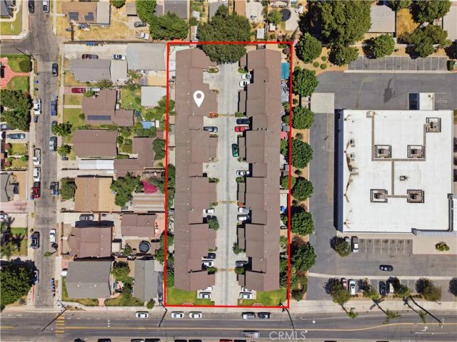 229 S Palm Avenue, Santa Paula, CA 93060