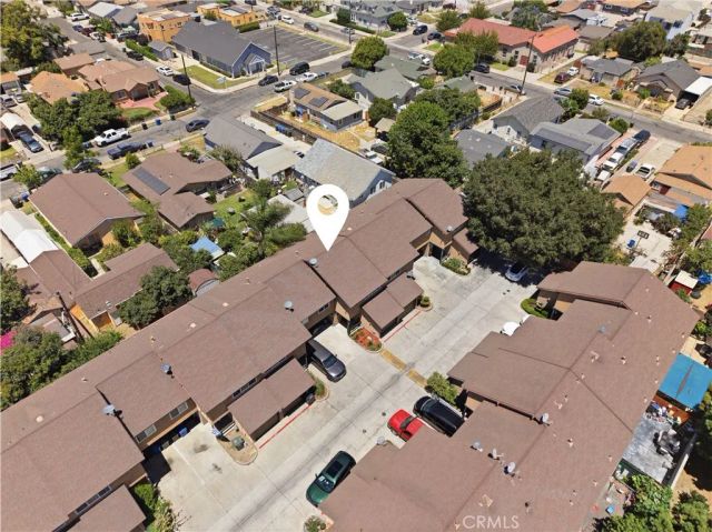229 S Palm Avenue, Santa Paula, CA 93060