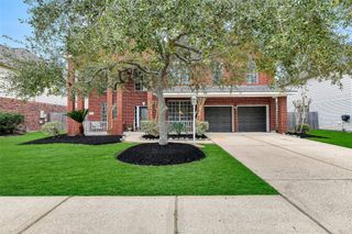 3612 W Pine Orchard Drive, Pearland, TX 77581