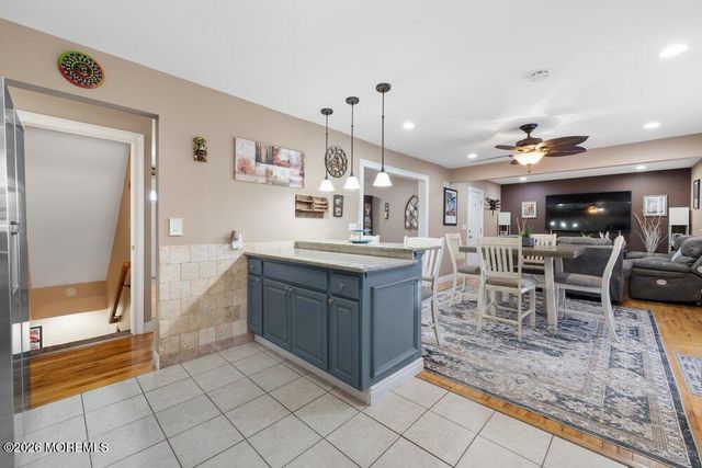 39 Cypress Road, Toms River, NJ 08753