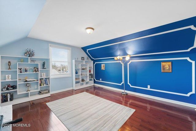 39 Cypress Road, Toms River, NJ 08753