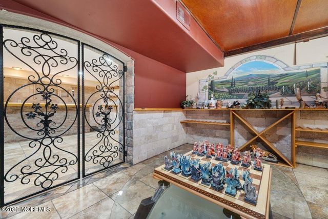 39 Cypress Road, Toms River, NJ 08753