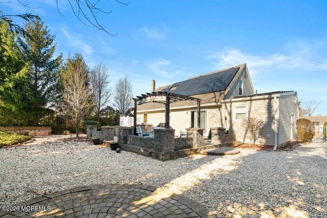 39 Cypress Road, Toms River, NJ 08753