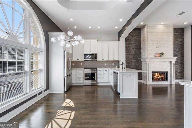 3541 Roswell Road NE 4, Atlanta, GA 30305