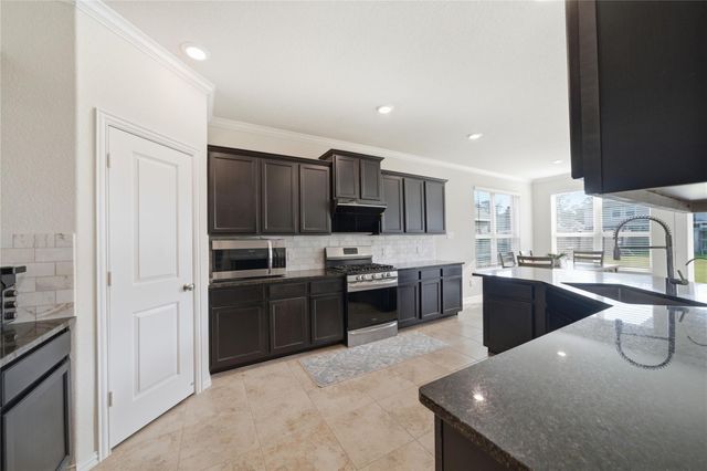 4335 Tawny Timber Drive, Spring, TX 77386