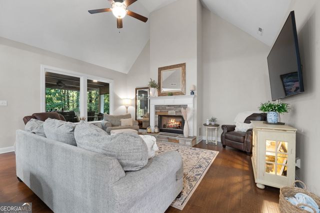 210 Hidden Falls Wlk, Griffin, GA 30224