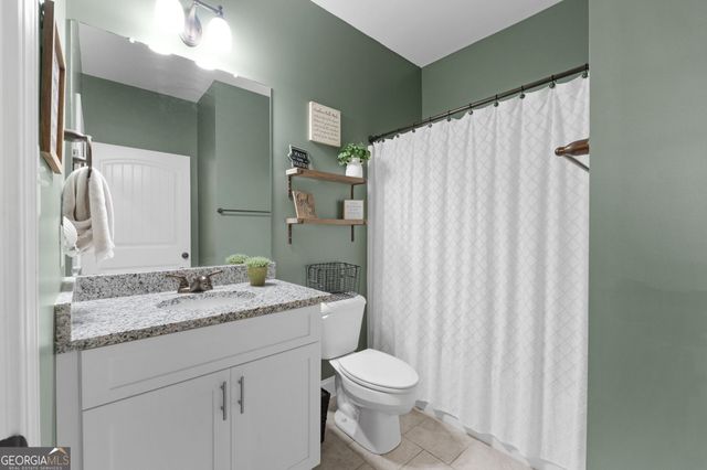 210 Hidden Falls Wlk, Griffin, GA 30224