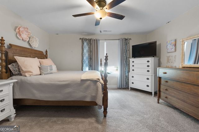 210 Hidden Falls Wlk, Griffin, GA 30224