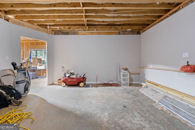 210 Hidden Falls Wlk, Griffin, GA 30224