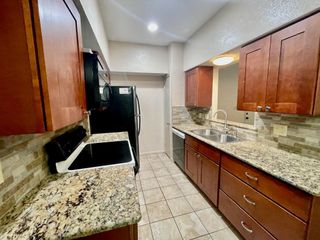 421 W San Antonio ST J1, San Marcos, TX 78666