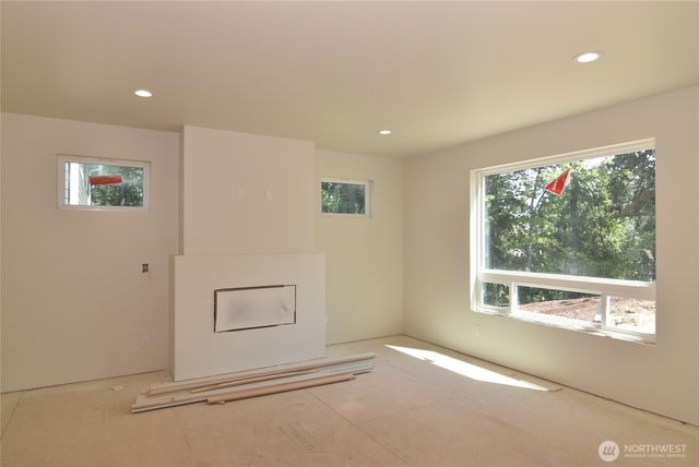 1130 Whidbey Street, Bellingham, WA 98229