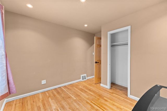 7278 Stout Street, Detroit, MI 48228