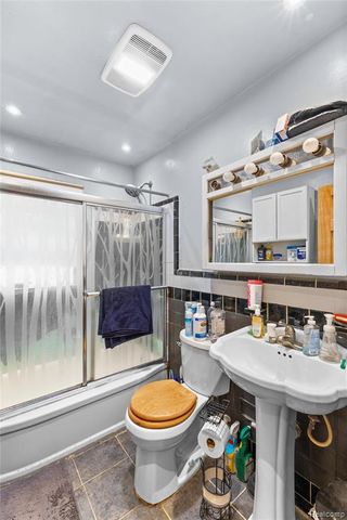 7278 Stout Street, Detroit, MI 48228