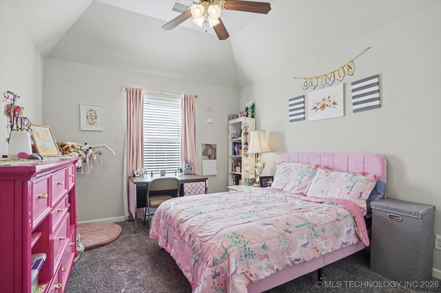 7608 E 82nd Place N, Owasso, OK 74055