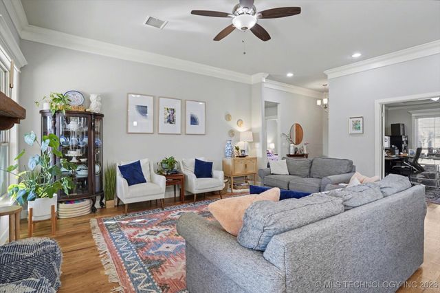 7608 E 82nd Place N, Owasso, OK 74055